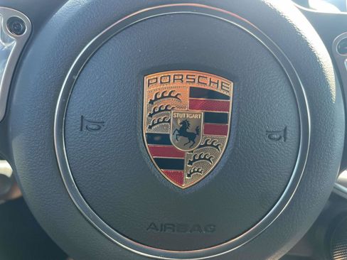Used 2025 Porsche 718 Cayman RWD image 26