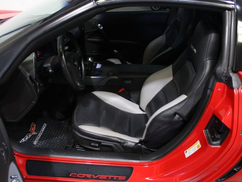 Used 2007 Chevrolet Corvette Z06 w/ Preferred Equipment Group image 22