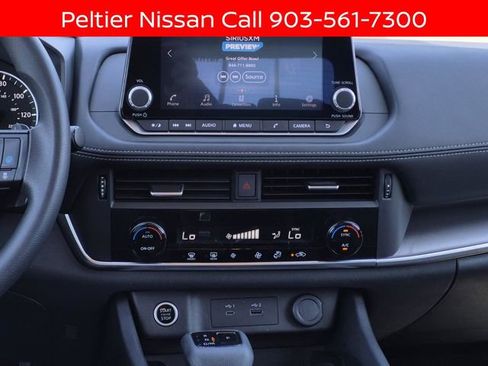 Certified 2023 Nissan Rogue SV image 25