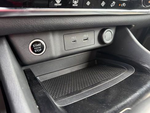 Certified 2022 Nissan Rogue SV image 22