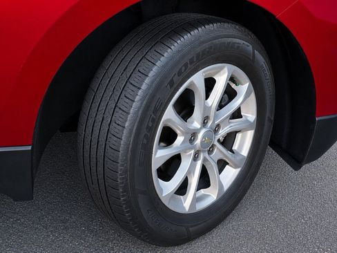 Used 2019 Chevrolet Equinox LT FWD image 9