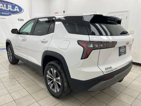 New 2026 Chevrolet Equinox LT AWD/4WD image 17