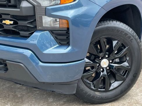 Certified 2024 Chevrolet Silverado 1500 Custom RWD image 9