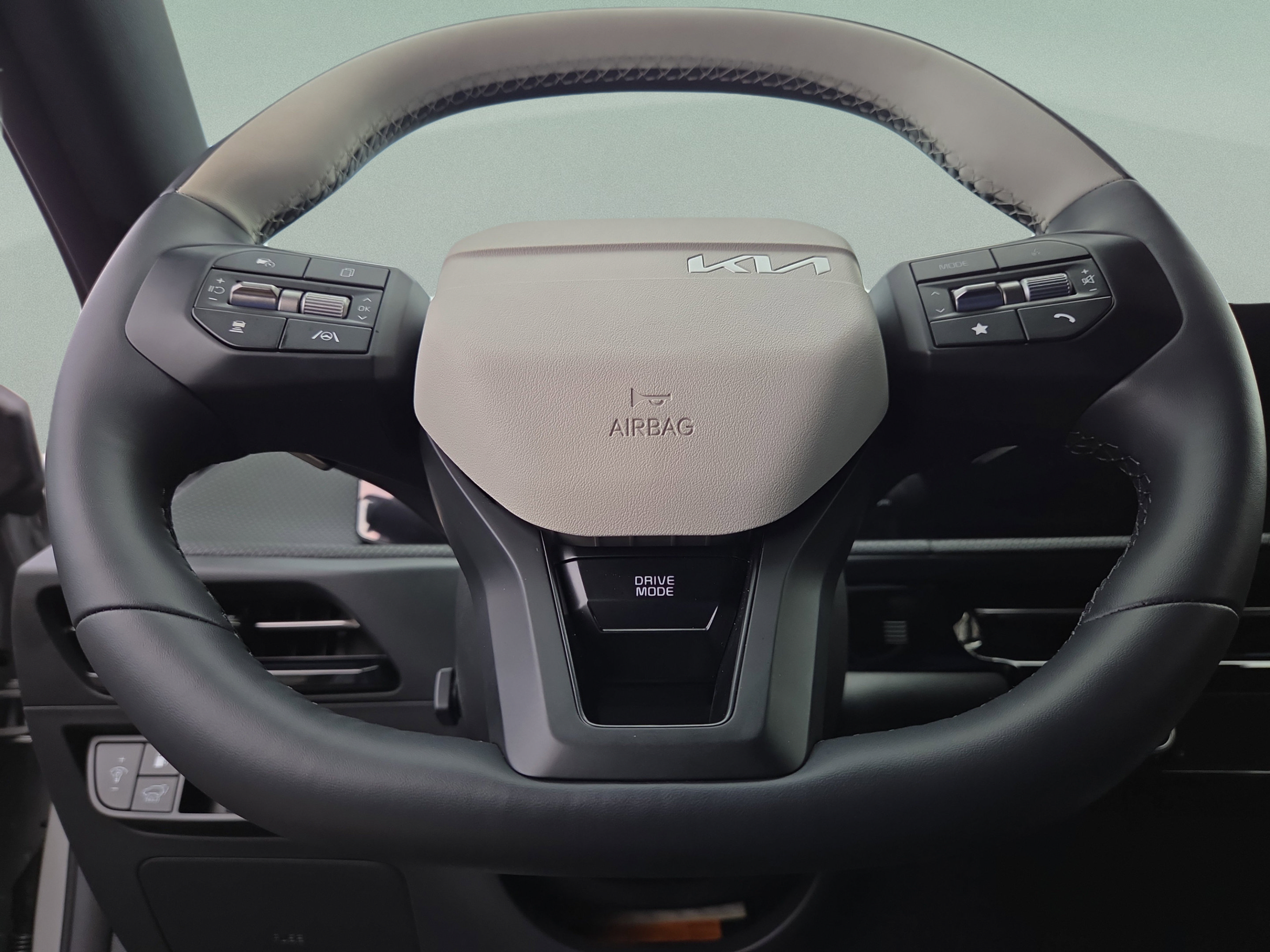 New 2025 Kia EV6 GT-Line RWD image 10