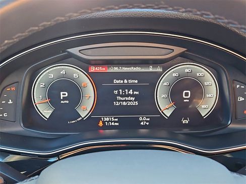 Certified 2023 Audi Q8 Premium Plus w/ Premium Plus Package image 34