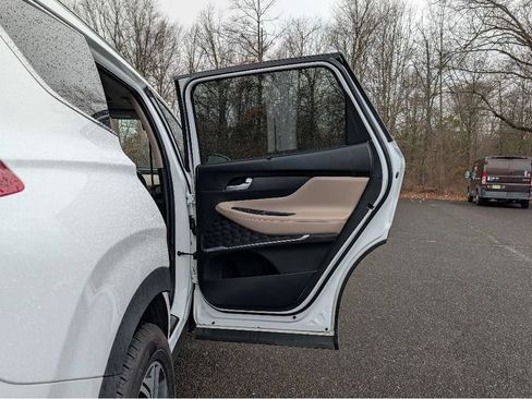 Used 2020 Hyundai Santa Fe Limited FWD image 12