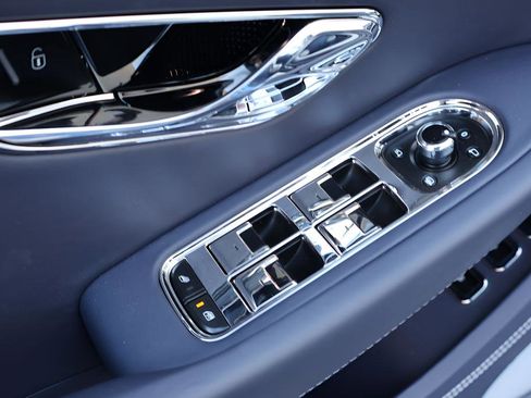 New 2026 Bentley Continental GTC image 14