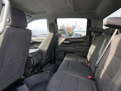 Used 2024 Chevrolet Silverado 1500 LT Trail Boss w/ Protection Package AWD/4WD image 11