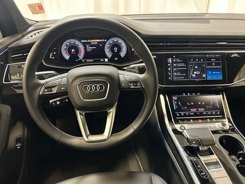 Used 2025 Audi Q7 3.0T Premium Plus w/ Premium Plus Package AWD/4WD image 3