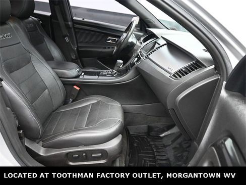 Used 2018 Ford Taurus SHO w/ Driver Assist Package image 9