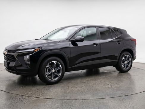Used 2025 Chevrolet Blazer LT FWD image 3