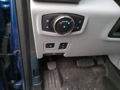 Used 2022 Ford F350 Limited image 14