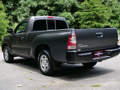 Used 2011 Toyota Tacoma 2WD Regular Cab image 15