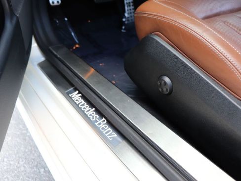 Used 2018 Mercedes-Benz CLS 550 w/ Premium 2 Package image 17