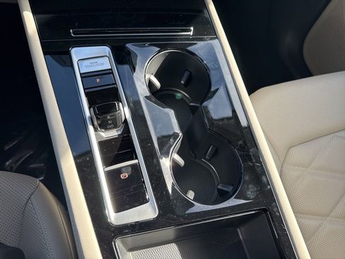 New 2026 Volkswagen Atlas SE FWD image 25