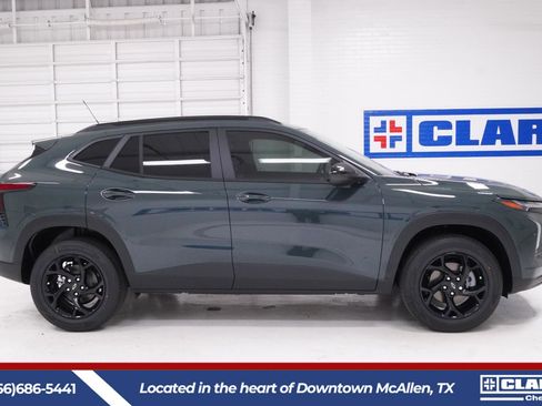 New 2026 Chevrolet Trax LT w/ Driver Confidence Package image 4