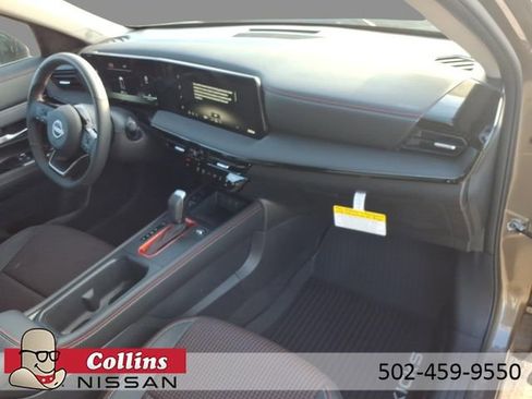 New 2026 Nissan Kicks SR w/ Cold Weather Package image 12