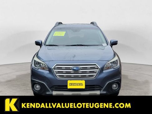 Used 2017 Subaru Outback 2.5i Limited AWD/4WD image 8