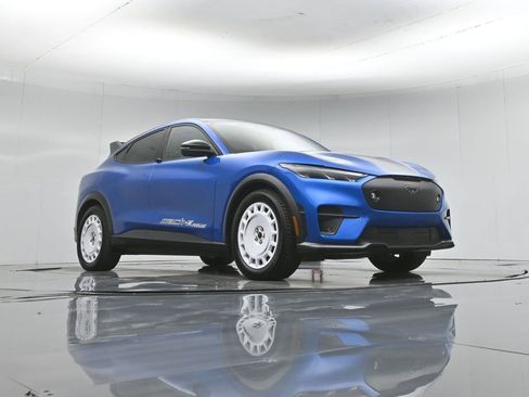 Used 2025 Ford Mustang Mach-E GT AWD/4WD image 48
