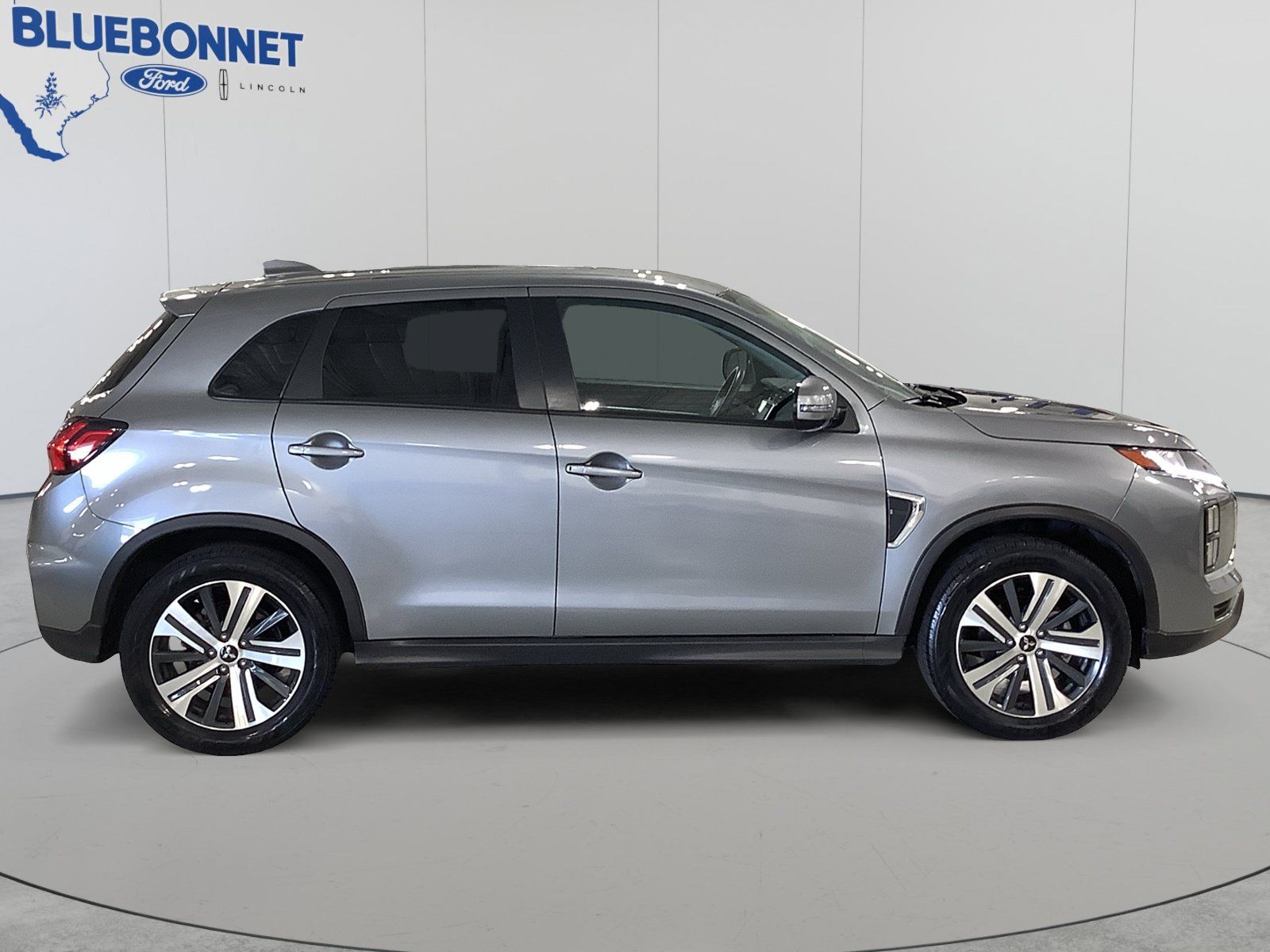 Used 2024 Mitsubishi Outlander Sport SE AWD/4WD image 4