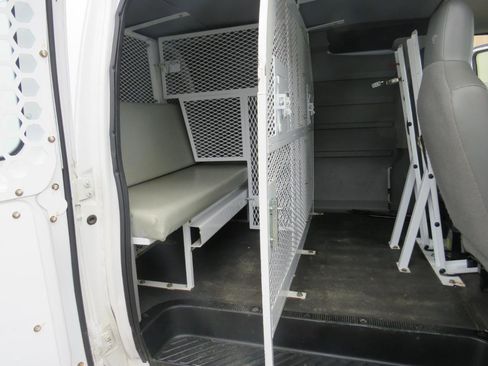 Used 2012 Ford E-350 and Econoline 350 Extended Super Duty w/ PWR Group RWD image 21