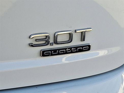 Used 2018 Audi Q7 3.0T Premium Plus w/ Premium Plus Package image 35