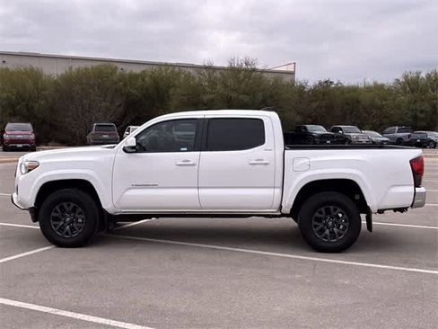Used 2023 Toyota Tacoma SR5 image 3