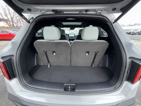 Certified 2025 Kia Sorento SX Prestige w/ Sage Leather Package image 30