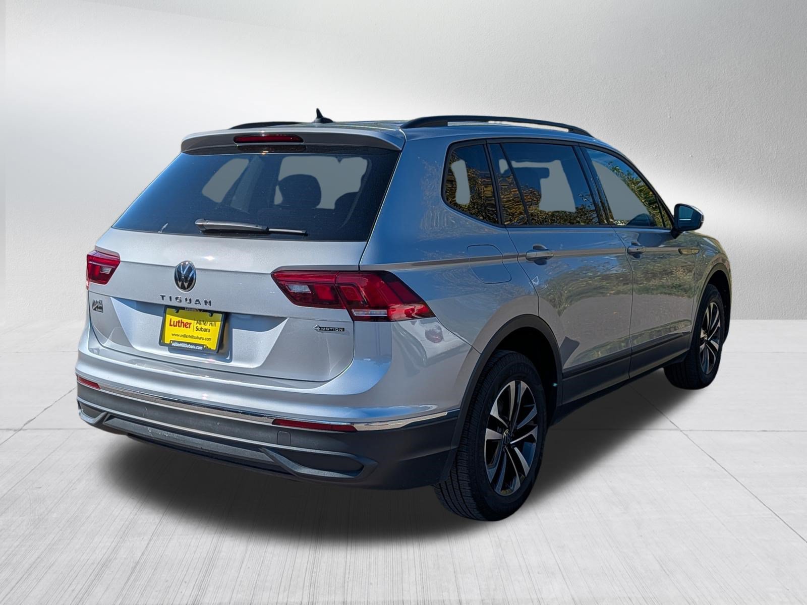 Used 2022 Volkswagen Tiguan S AWD/4WD image 7