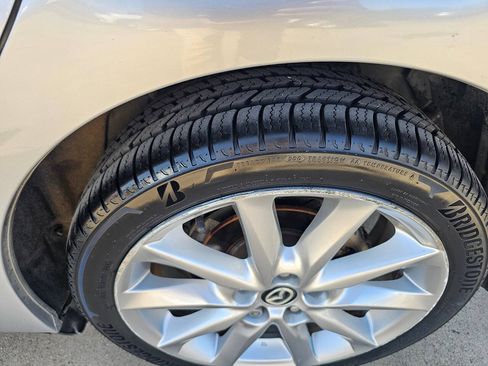 Used 2017 MAZDA MAZDA3 Grand Touring FWD image 9