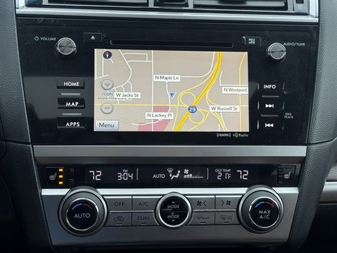 Used 2017 Subaru Outback 3.6R Touring image 12