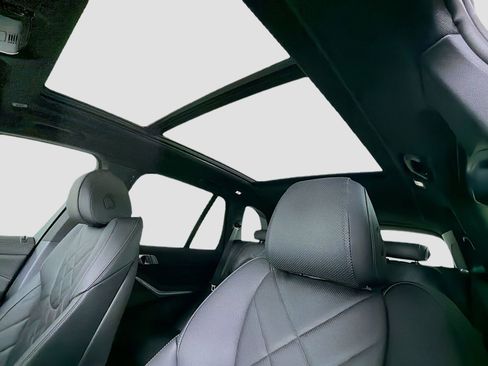 New 2026 BMW X5 xDrive50e w/ M Sport Package image 15