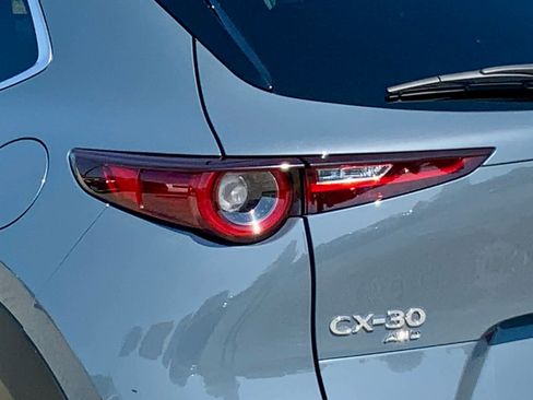 Used 2024 MAZDA CX-30 AWD 2.5 S w/ Preferred Package image 16