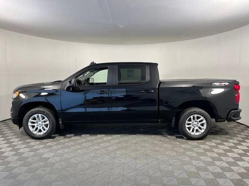 Used 2024 Chevrolet Silverado 1500 RST w/ Protection Package AWD/4WD image 4