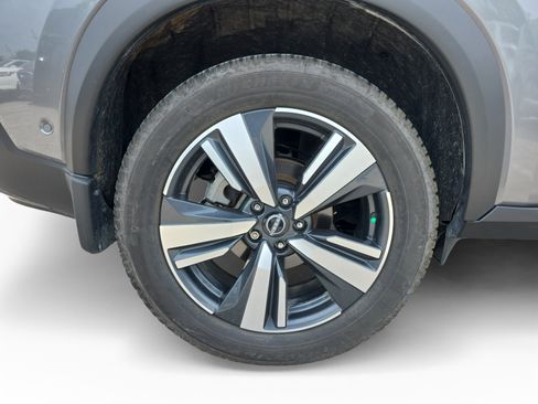 Used 2023 Nissan Rogue SL w/ SL Premium Package AWD/4WD image 16