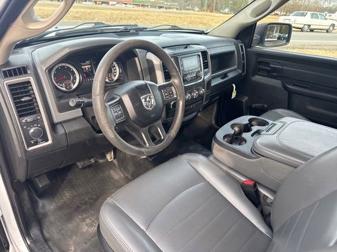 Used 2019 RAM 1500 Tradesman image 21
