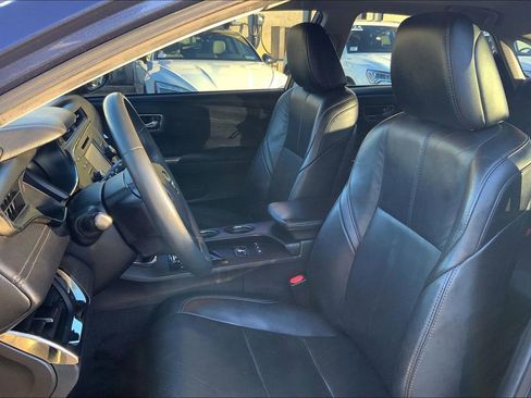 Used 2016 Toyota Avalon Limited image 8