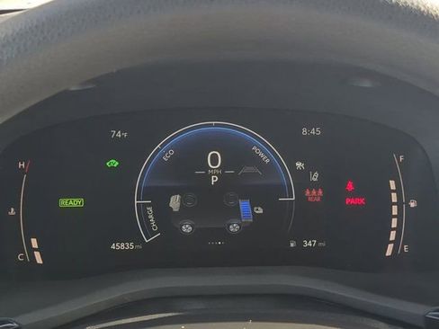 Used 2025 Toyota Camry LE image 24