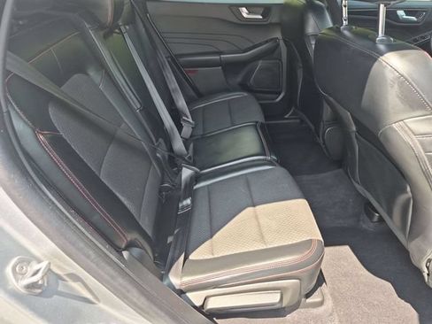 Used 2023 Ford Escape ST-Line w/ Tech Pack #1 AWD/4WD image 31
