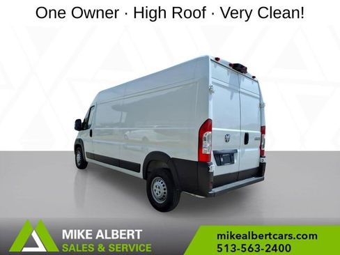 Used 2024 RAM ProMaster 2500 w/ Convenience Group FWD image 5