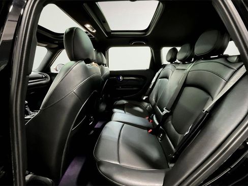 Used 2017 MINI Cooper Clubman S image 21