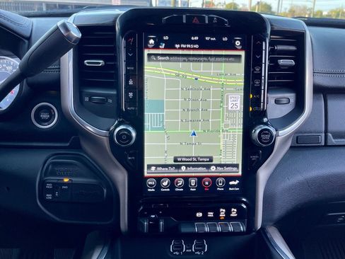 Used 2020 RAM 3500 Laramie image 15