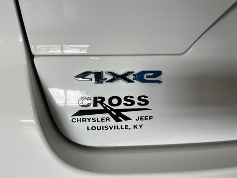 Used 2022 Jeep Grand Cherokee Limited 4xe w/ Luxury Tech Group II AWD/4WD image 19