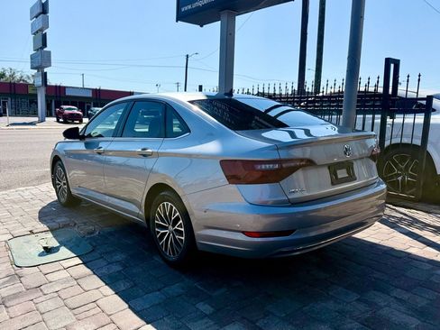 Used 2020 Volkswagen Jetta SE w/ SE Cold Weather Package FWD image 7