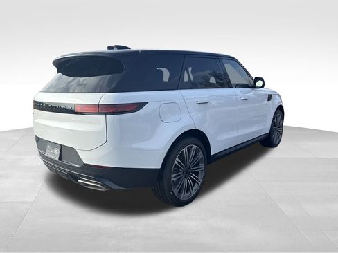 New 2026 Land Rover Range Rover Sport SE image 7