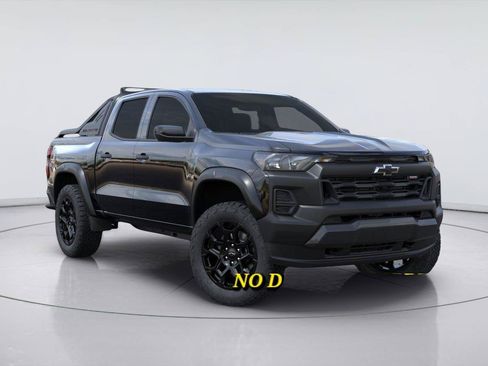 New 2026 Chevrolet Colorado Trail Boss w/ Midnight Edition AWD/4WD image 7