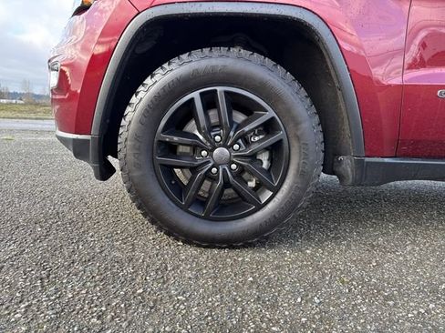 Used 2021 Jeep Grand Cherokee Limited w/ Premium Lighting Group image 19