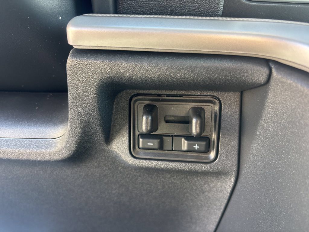 New 2026 Ford Expedition Active RWD image 34