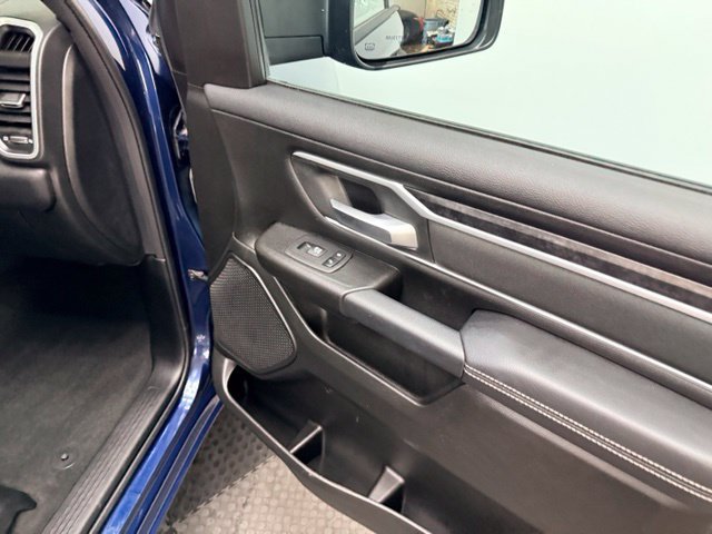 Used 2023 RAM 1500 Big Horn AWD/4WD image 42