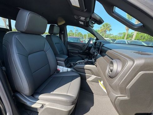 New 2026 Chevrolet Colorado Trail Boss AWD/4WD image 23